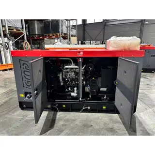 Генератор Isuzu GMP 55IA в кожухе