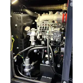 Генератор Isuzu GMP 33IA в кожухе